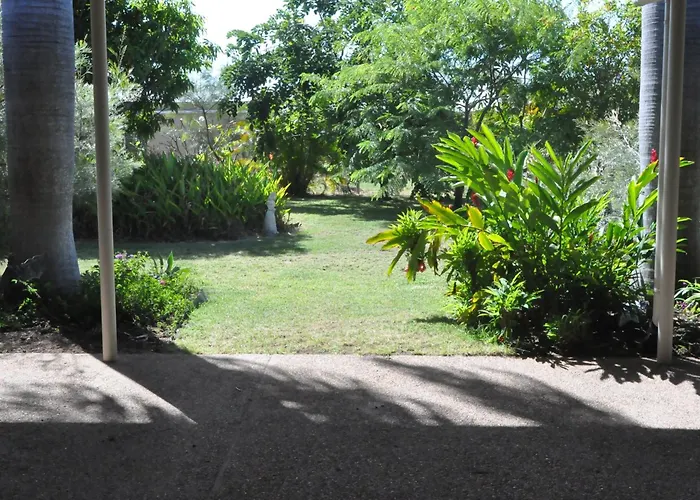 Magnetic Island Bed And Breakfast